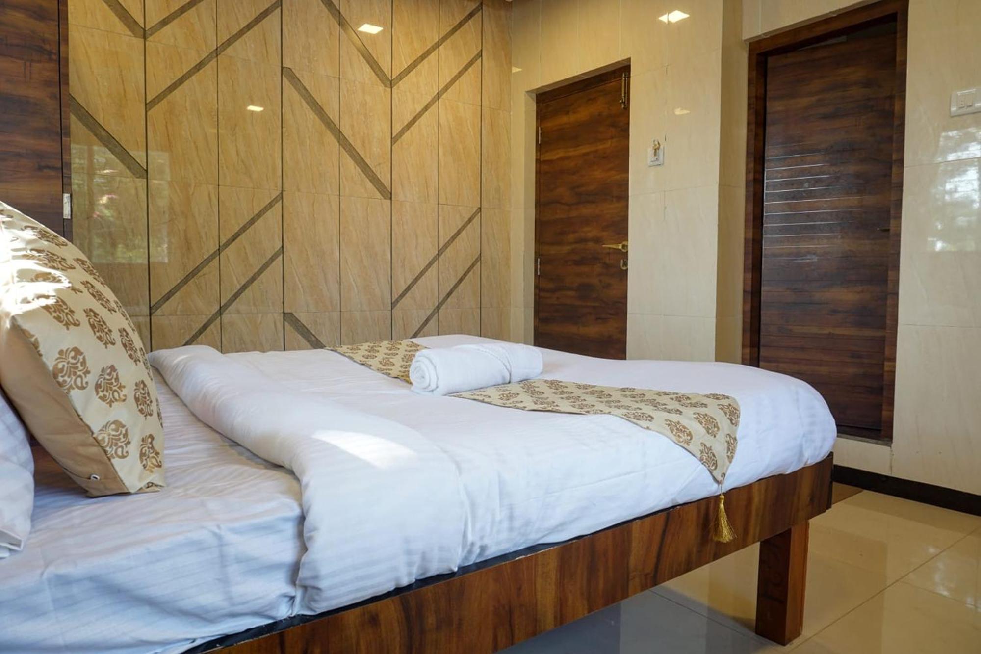 Crystal Villa Panchgani Exteriör bild
